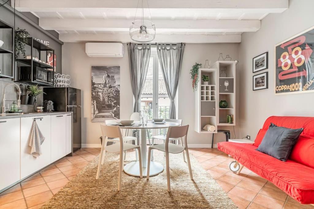 Apartmán L'Atelier Del Centro: Tra Design, Storia E Fascino Brescia Exteriér fotografie