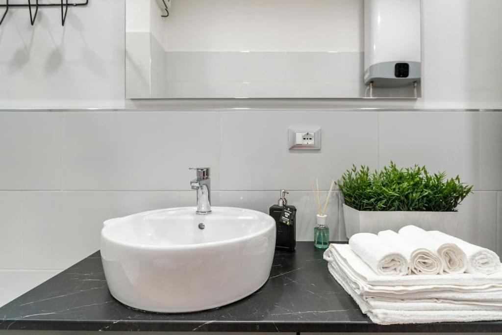 Apartmán L'Atelier Del Centro: Tra Design, Storia E Fascino Brescia Exteriér fotografie