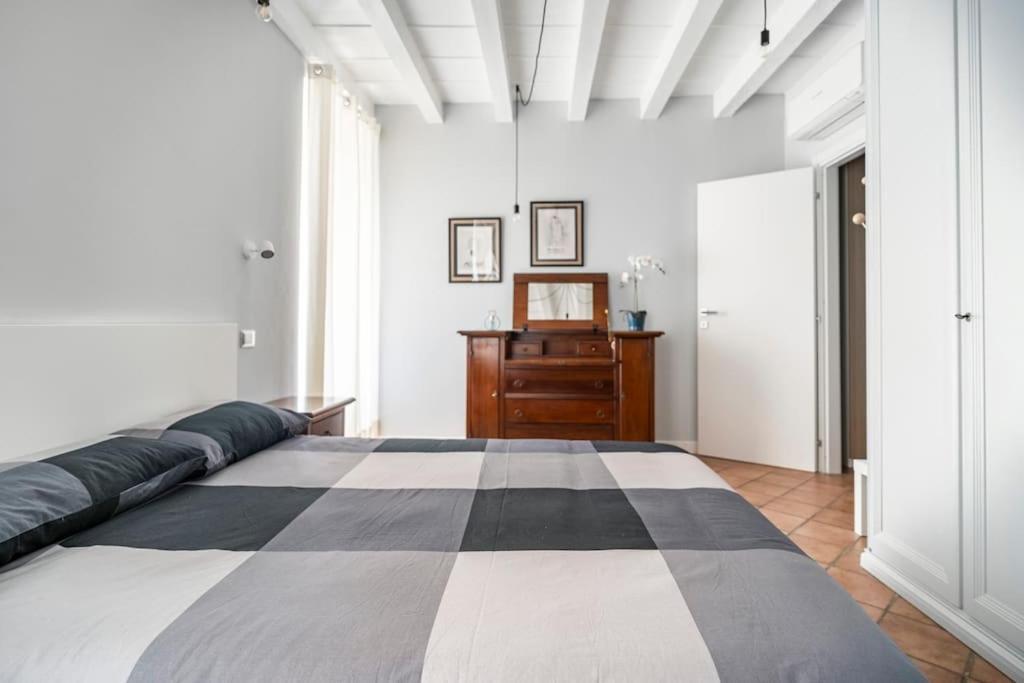 Apartmán L'Atelier Del Centro: Tra Design, Storia E Fascino Brescia Exteriér fotografie